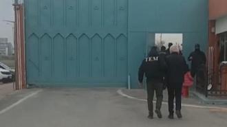 9 yıldır aranan FETÖ firarisi kardeşinin kimliğiyle saklandığı evde yakalandı