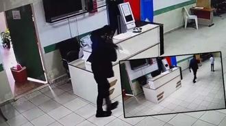 Büyükçekmece İlçe Sağlık Müdürlüğü'nden cep telefonu çalan şüpheli kamerada