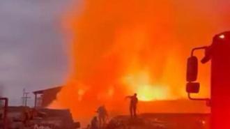 Bursa'da palet fabrikasında yangın