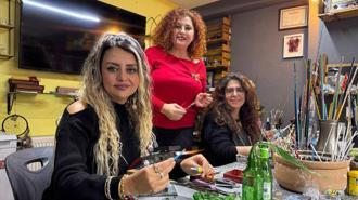 'Çevre bilinci' hedefiyle cam atıklardan süs eşyası üretiyorlar