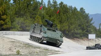 İlk elektrikli zırhlı personel taşıyıcısı teslim edildi