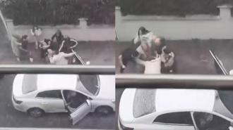 Beylikdüzü'nde trafikte çıkan kavgayı kucağındaki çocukla ayırmaya çalıştı