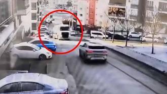 Batman'da freni boşalan tanker 8 araca çarptı