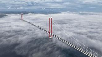 Çanakkale Boğazı, sis nedeniyle çift yönlü olarak ulaşıma kapatıldı