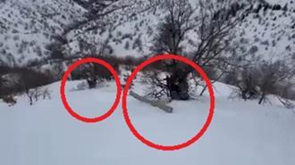 Eğimli arazide işçiler, karda kayan direkle birlikte sürüklendi; o anlar kamerada