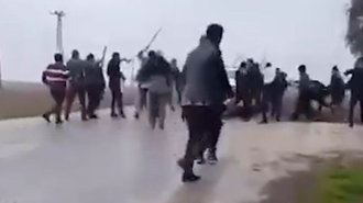 Şanlıurfa’da taş, sopa ve kürekli kavga kamerada: 7 yaralı