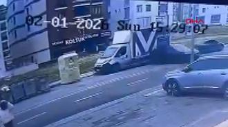 Beylikdüzü'nde narkotik operasyonu; polisten kaçan şüpheli yayaya çarptı