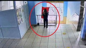 Diyarbakır’da 5’inci sınıf öğrencisinin 'bayrak' hassasiyeti kamerada