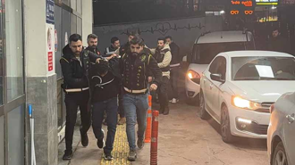 Kuyumcu dükkanında altınları gasbedip, polisi yaralayan 6 şüpheli yakalandı