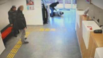 Fatih'teki banka soygunu kamerada