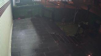 Diyarbakır'da eczaneye silahlı saldırı kamerada