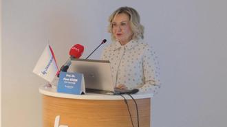 Doç. Dr. Sözen: 'Üçüncü el sigara dumanı’ evde haftalarca kalıyor