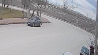 Boya için aracılık ücreti isteyen arkadaşına tüfekle ateş açtı; o anlar kamerada