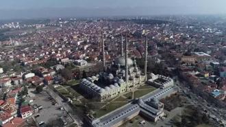 Restorasyonunda sona gelinen Selimiye Camii’nde, ‘ramazanda ibadet’ için gün sayılıyor