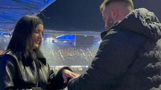 14 Şubat’ta tribünde evlilik teklifi