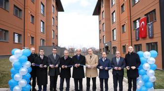 İş Bankası Malatya lojmanları sahiplerine teslim edildi