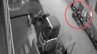 İftar saatinde motosiklet hırsızlığı kamerada