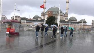 İstanbul’da yağmur etkili oluyor