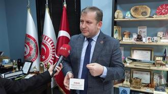 'Kartı olmayan davulcu korsandır'