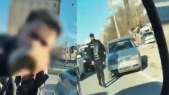 Trafikte tartıştığı kişinin otomobilinin camını yumruklayan sürücüye 180 bin TL ceza