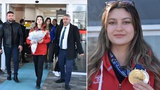 Avrupa şampiyonu olan atıcı Damla Köse, Erzurum’da çiçeklerle karşılandı