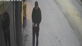 Bursa’da pizza zincirinin eski çalışanı 2 şubeyi kundakladı; o anlar kamerada