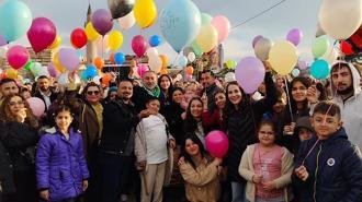 Kampanyası tamamlanan SMA hastası Alya için balonlar gökyüzüne bırakıldı