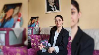 Serebral palsili Feride, şiir kitabından sonra hayatını yazıyor