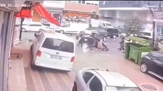 Sultangazi’de hafif ticari aracın çocuğa çarptığı anlar kamerada