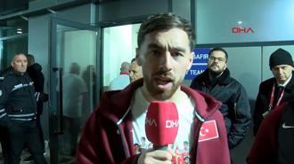 Orkun Kökçü, DHA mikrofonuyla Ferdi ve Oğuz'dan Dünya Kupası yorumlarını aldı