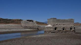 Yağışlar Tahtaköprü Barajı’nı doldurdu; Hicaz demir yolu yeniden su altında kaldı