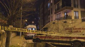 Çekmeköy'de annesi ve ağabeyini silahla öldürüp, diğer ağabeyini yaralayan şüpheli yakalandı