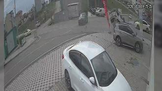 İki cipin çarpıştığı kaza kamerada: 7 yaralı