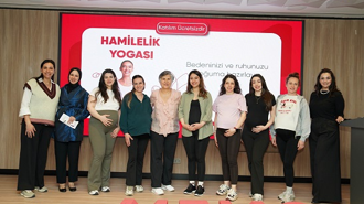 ‘Gebelikte yoga hem bedene hem zihne iyi geliyor’