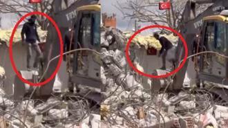 İş makinesi operatörünün Türk bayrağı hassasiyeti kamerada