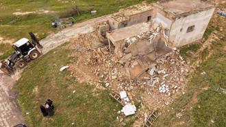 Gaziantep'teki fırtınada evi çöken 85 yaşındaki kadın: Silah sıktılar sandım, baktım evim yıkıldı