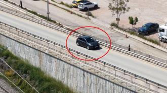 Denetimden kaçmak için ters yöne giren ehliyetsiz sürücüye 82 bin lira ceza