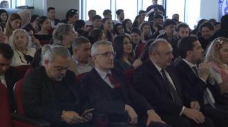 İstanbul Esenyurt Üniversitesi 3’üncü İletişim Ödülleri sahiplerini buldu
