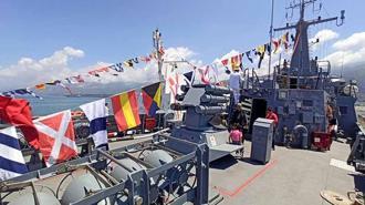 TCG Karpaz savaş gemisi ziyarete açıldı
