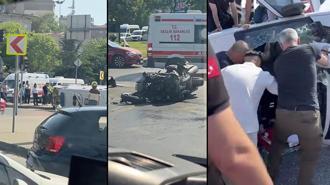Kağıthane'de ambulans ile motosiklet çarpıştı: 3'ü sağlık çalışanı 4 yaralı