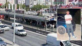 Beylikdüzü'nde 1 kişinin öldüğü metrobüsteki 'yan bakma' kavgası kamerada
