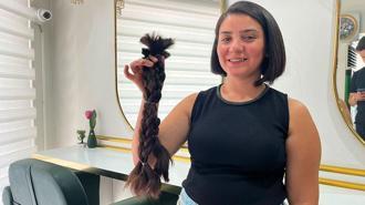 Lenfomayı yenen Özlem, saçlarını kanser hastaları için bağışladı