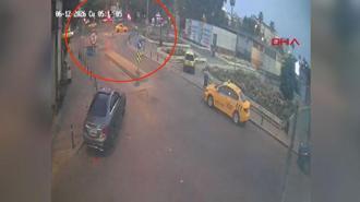 Fatih'te 3 motosiklet çarpıştı: 1'i ağır 5 yaralı; kaza anı kamerada