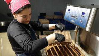 Çikolata atölyesinde liselilerin ‘tatlı’ hayali