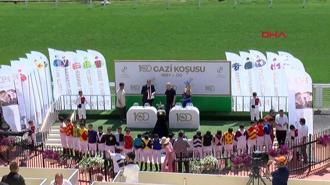 100’üncü Gazi Koşusu öncesi 'Yıldızlarla Kahvaltı' etkinliği yapıldı