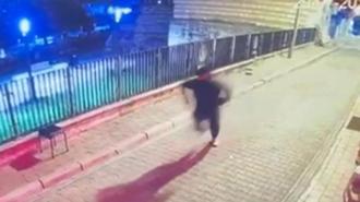 Fatih'te husumetlisinin iş yerini kurşunlayan şüpheli yakalandı
