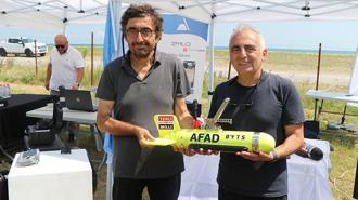 Sergide gördüğü yabancı sonar sistemini Türkiye'de yerlileştirdi