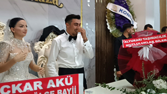 Damada düğünde altın yerine araç lastiği hediye etti