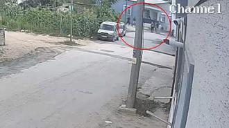 Sokakta tartıştığı kiracısını tüfekle öldürdü; o anlar kamerada