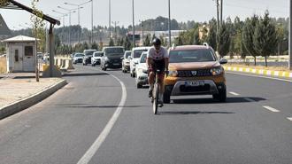 Çocukken taşındıkları İsviçre’den Midyat’a 4 bin 500 kilometre pedal çevirdi